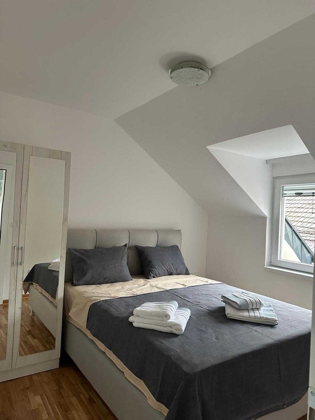 Apartment Holiday Vrnjačka Banja Dış mekan fotoğraf