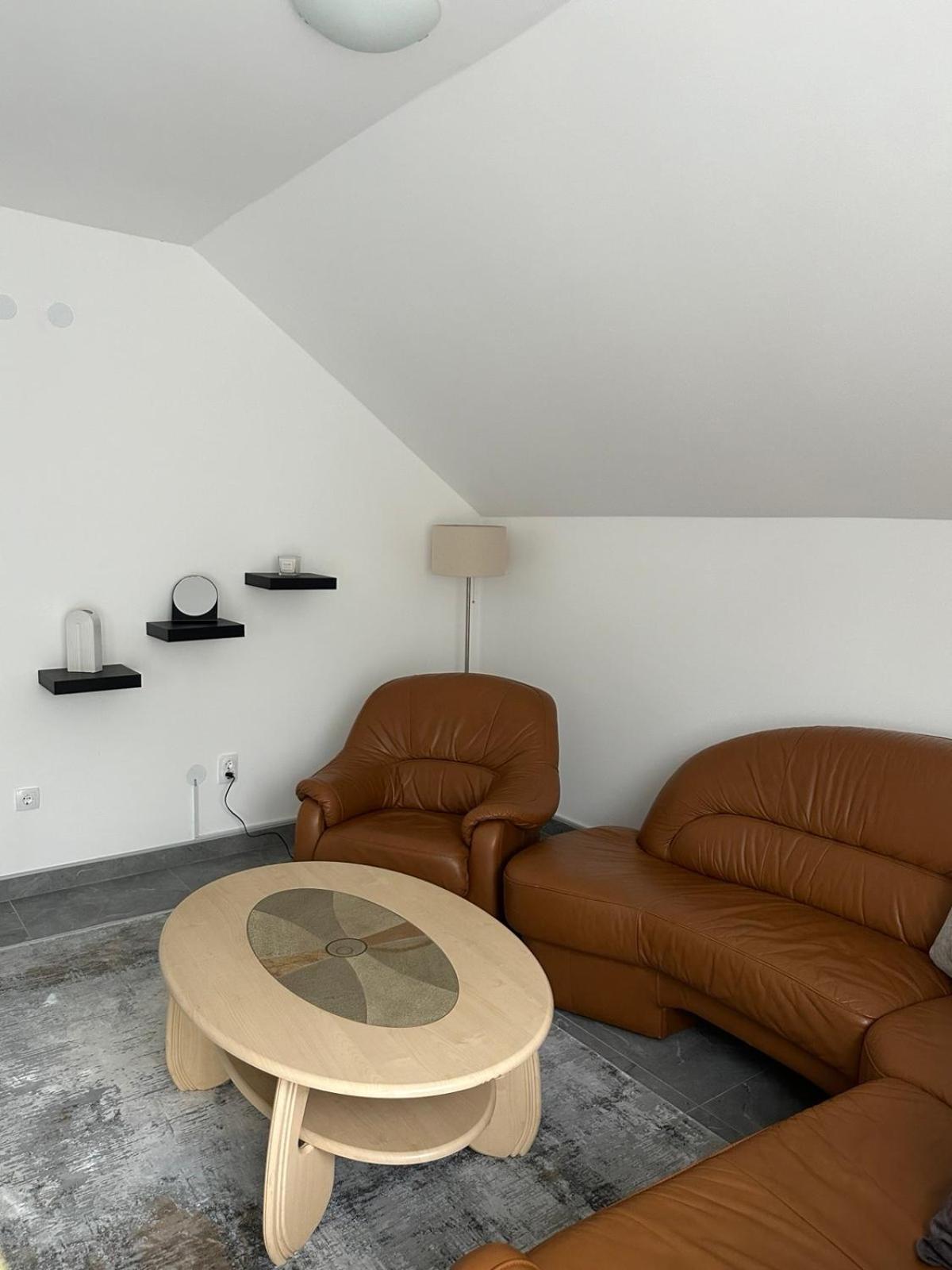 Apartment Holiday Vrnjačka Banja Dış mekan fotoğraf
