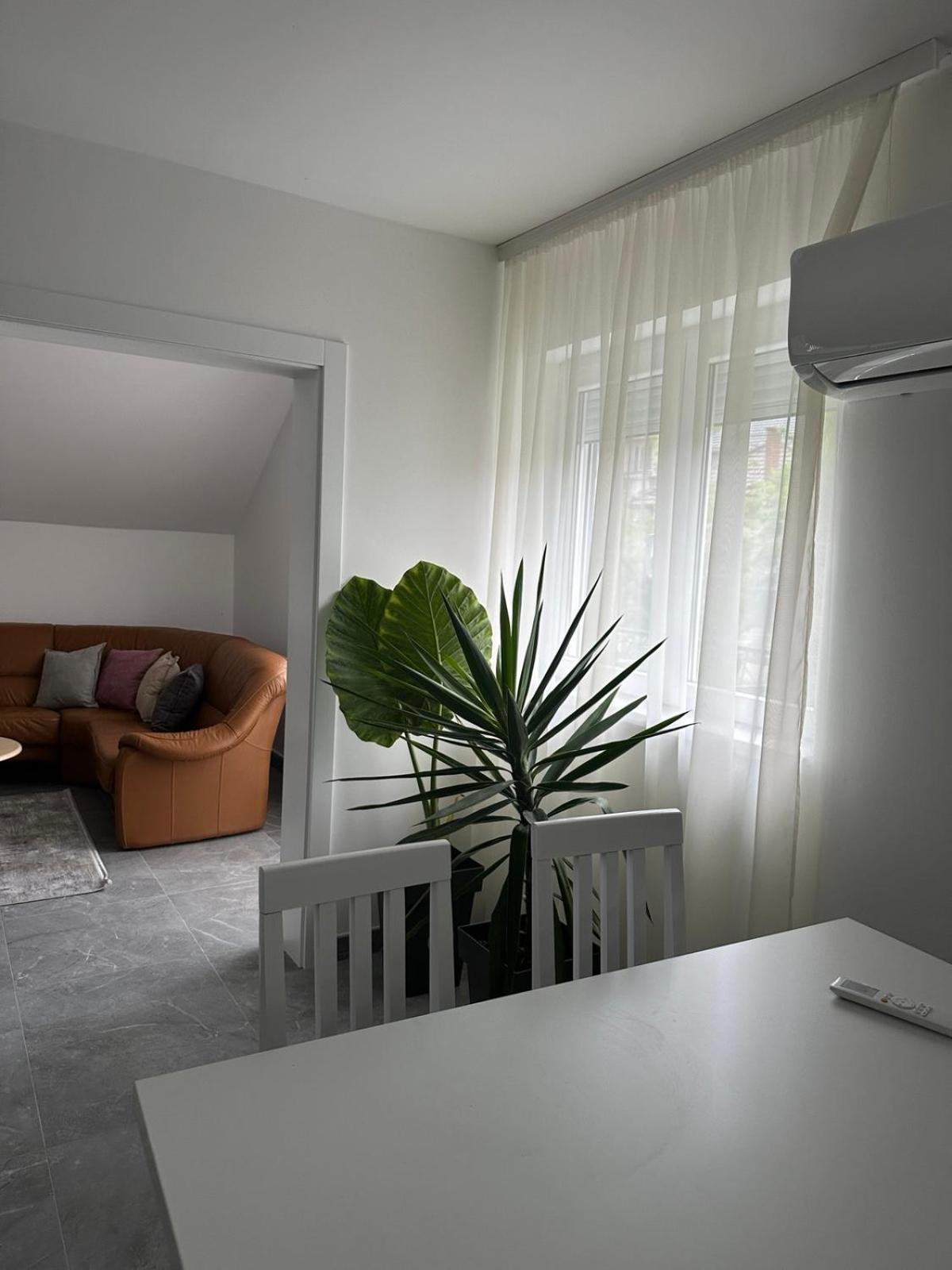 Apartment Holiday Vrnjačka Banja Dış mekan fotoğraf