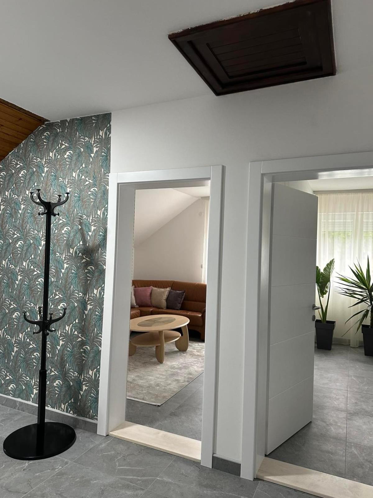 Apartment Holiday Vrnjačka Banja Dış mekan fotoğraf