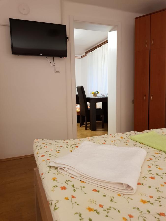 Apartment Holiday Vrnjačka Banja Dış mekan fotoğraf