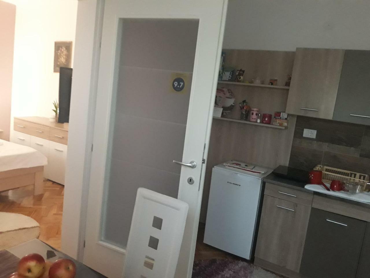 Apartment Holiday Vrnjačka Banja Dış mekan fotoğraf